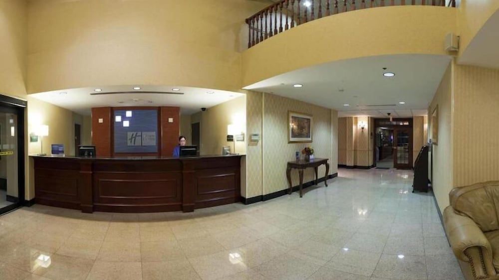 Holiday Inn Express North East by IHG 2