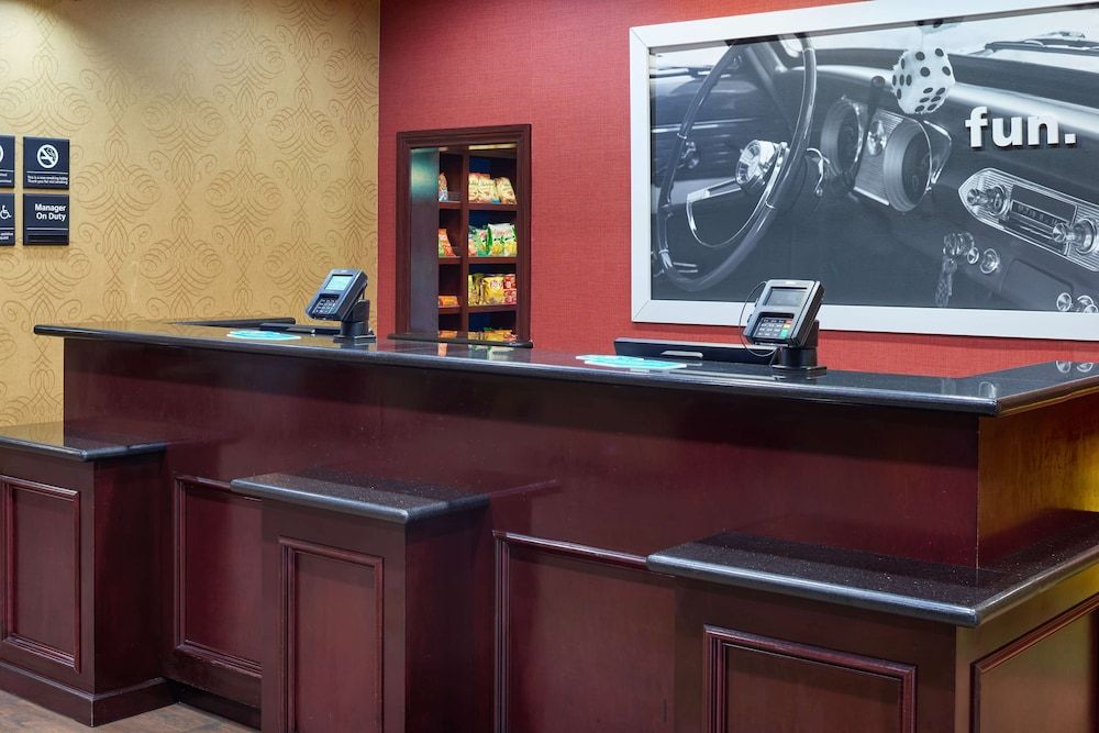 Hampton Inn & Suites Austin South/Buda 2