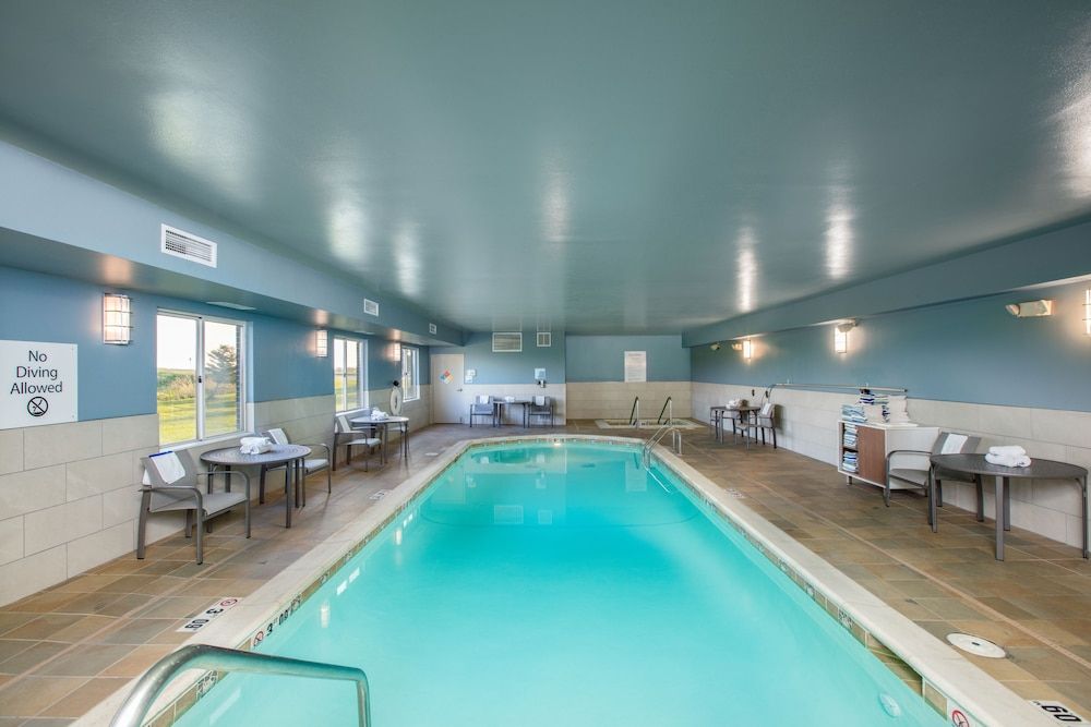 Holiday Inn Express Hotel & Suites Altoona-Des Moines by IHG 2 estrelas em Altoona