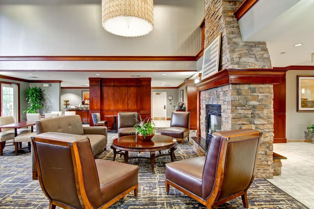 Homewood Suites by Hilton Stratford 3