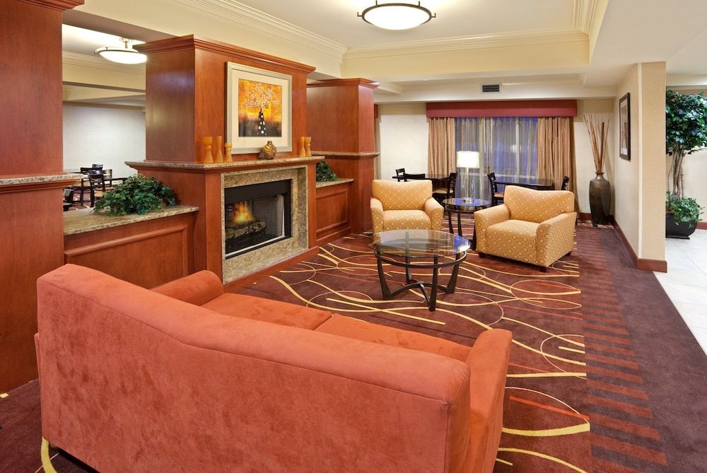 Holiday Inn Express Suites Sumner by IHG 2