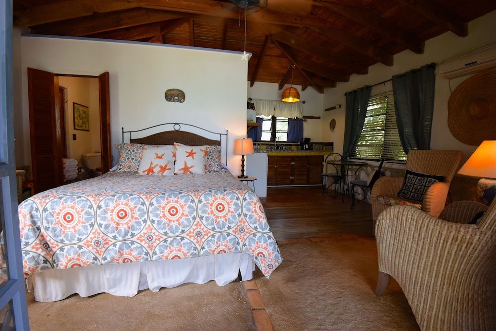 Pigeon Cay Beach Club 2