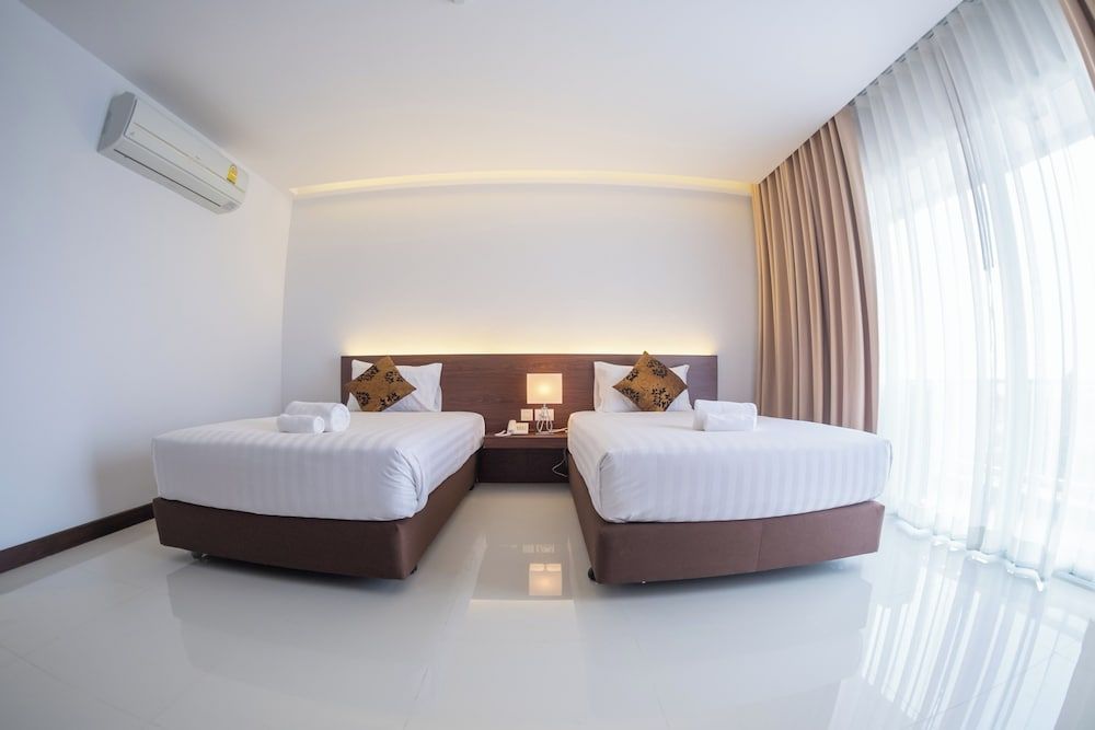 Chaisaeng Villa Hotel 3 estrellas en Sing Buri