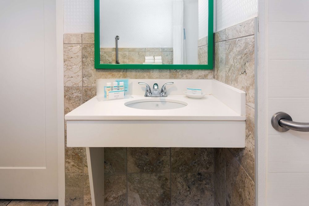 Hampton Inn Ellenton/Bradenton 3
