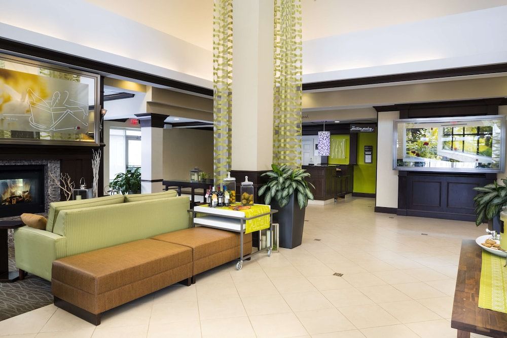 Hilton Garden Inn Hampton Coliseum Central 3