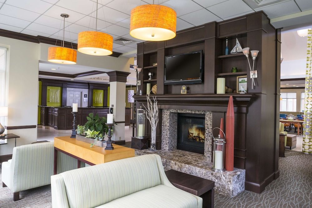 Hilton Garden Inn Hampton Coliseum Central 2