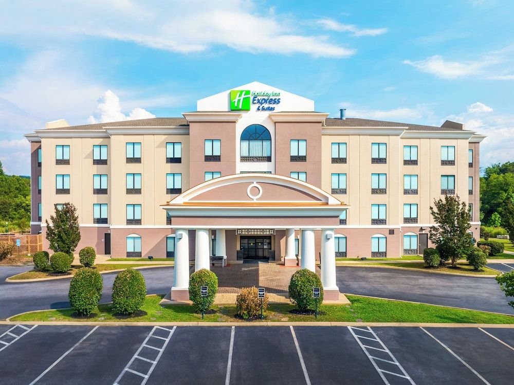 Holiday Inn Express & Suites Newport S by IHG 3 estrelas em Newport