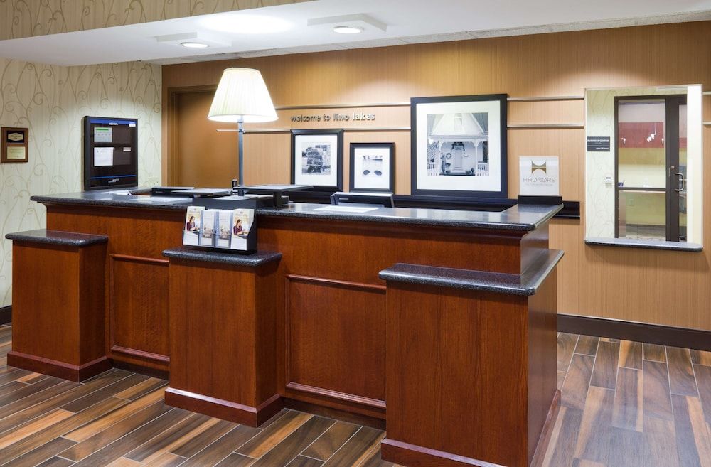 Hampton Inn & Suites Lino Lakes 2