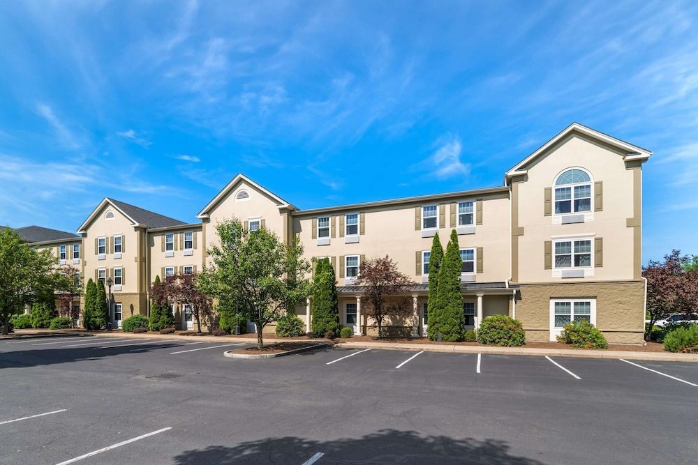 Comfort Inn & Suites Hadley - Amherst 2 estrelas em Hadley