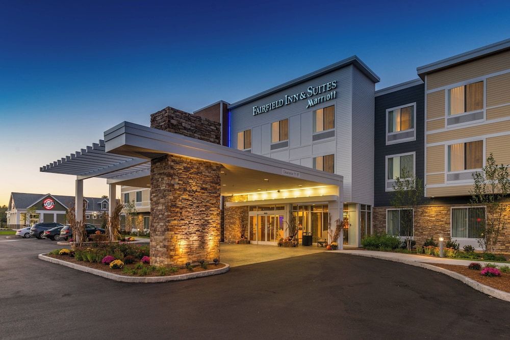 Fairfield by Marriott Inn & Suites Plymouth White Mountains 3 estrellas en Plymouth