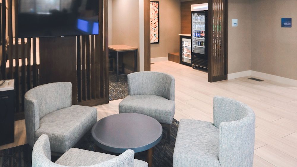 Holiday Inn Express Lompoc by IHG 2