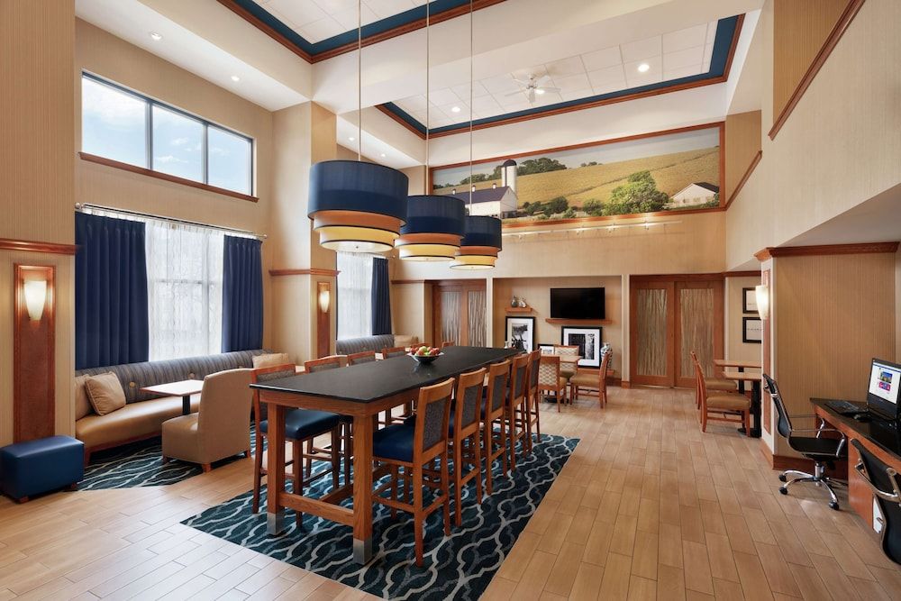 Hampton Inn & Suites Ephrata - Mountain Springs 3