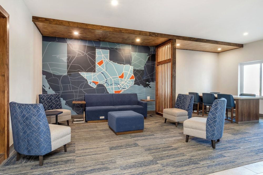 Holiday Inn Express & Suites Alice by IHG 3