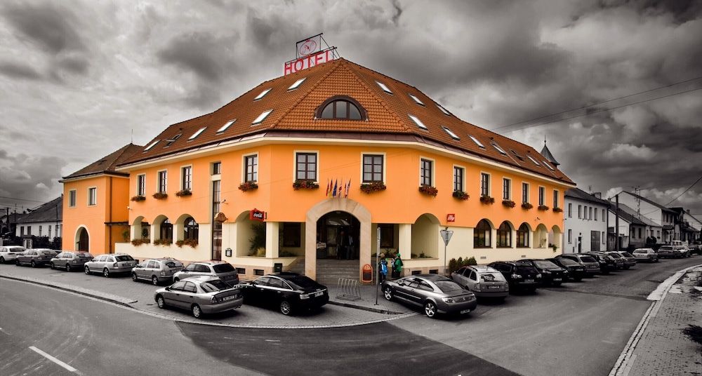 Hotel N 3 estrellas en Znojmo