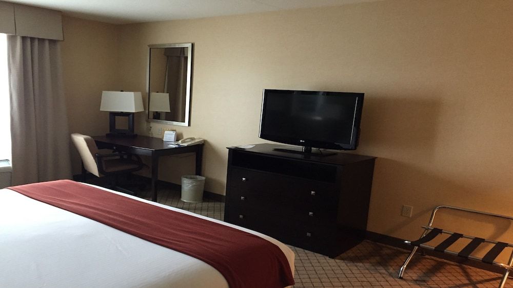 Holiday Inn Express Sacramento Airport Woodland by IHG 3
