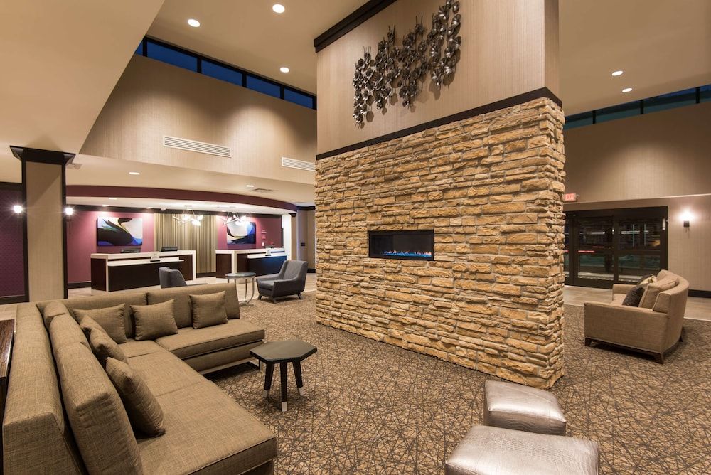 DoubleTree by Hilton Schenectady Downtown 3