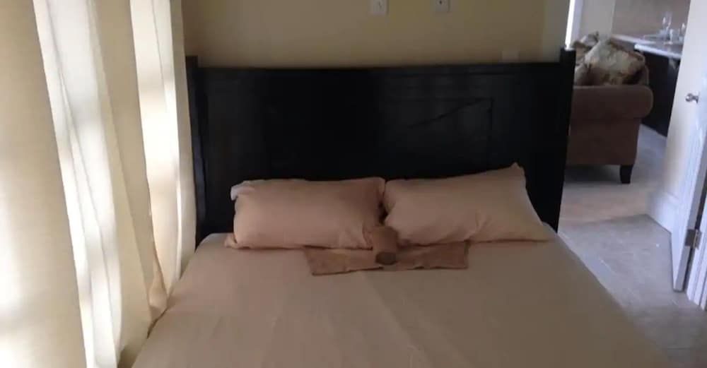 Mangrove Cay Sea View Villas 3
