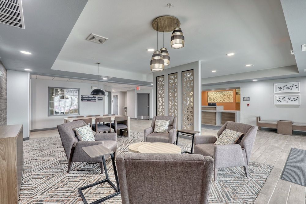 Candlewood Suites Milwaukee Airport by IHG 2 estrelas em Greendale
