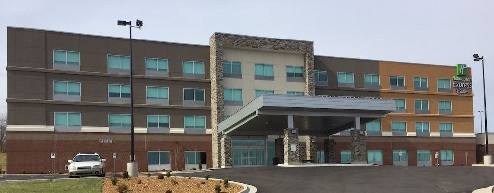 Holiday Inn Express & Suites Danville by IHG 3 estrellas en Danville