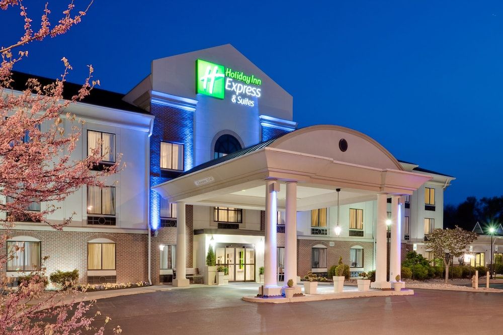 Holiday Inn Express Hotel & Suites Easton by IHG 2 estrellas en Easton