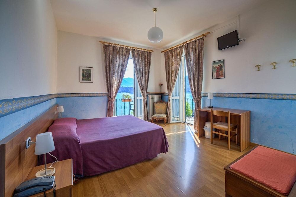 Hotel Riviera 3 estrelas em Griante Cadenabbia