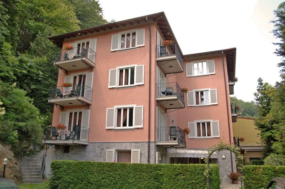 Residence Hotel Garden -1 estrelas em Cannobio
