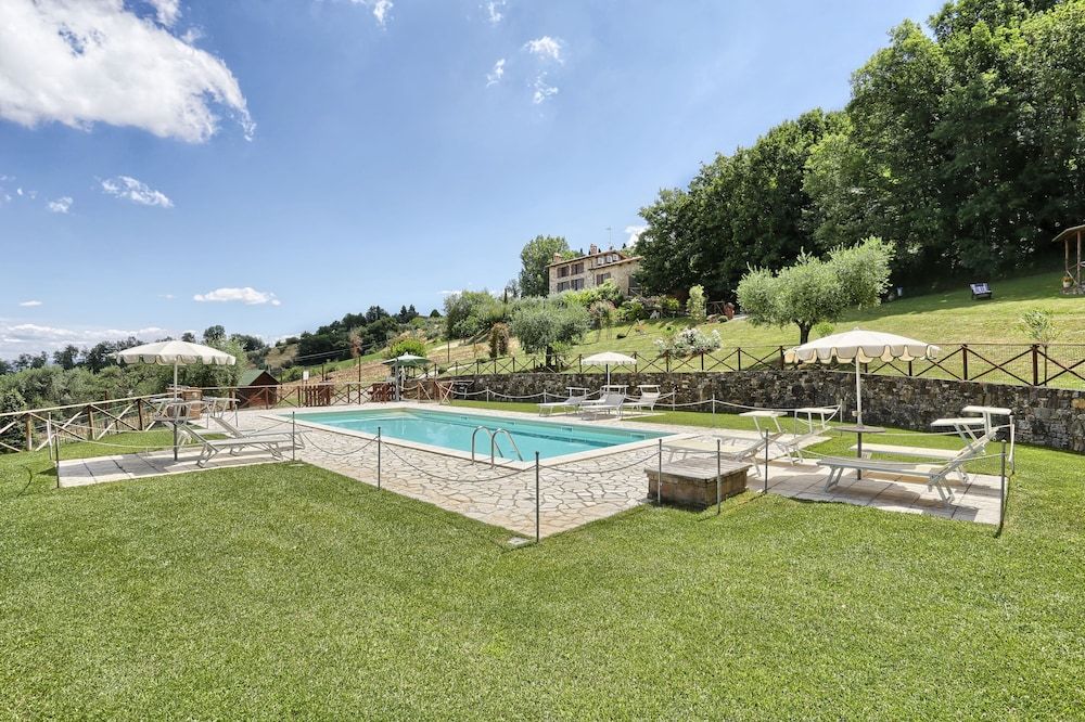 Tenuta Capitolini -1 estrellas en Collelungo