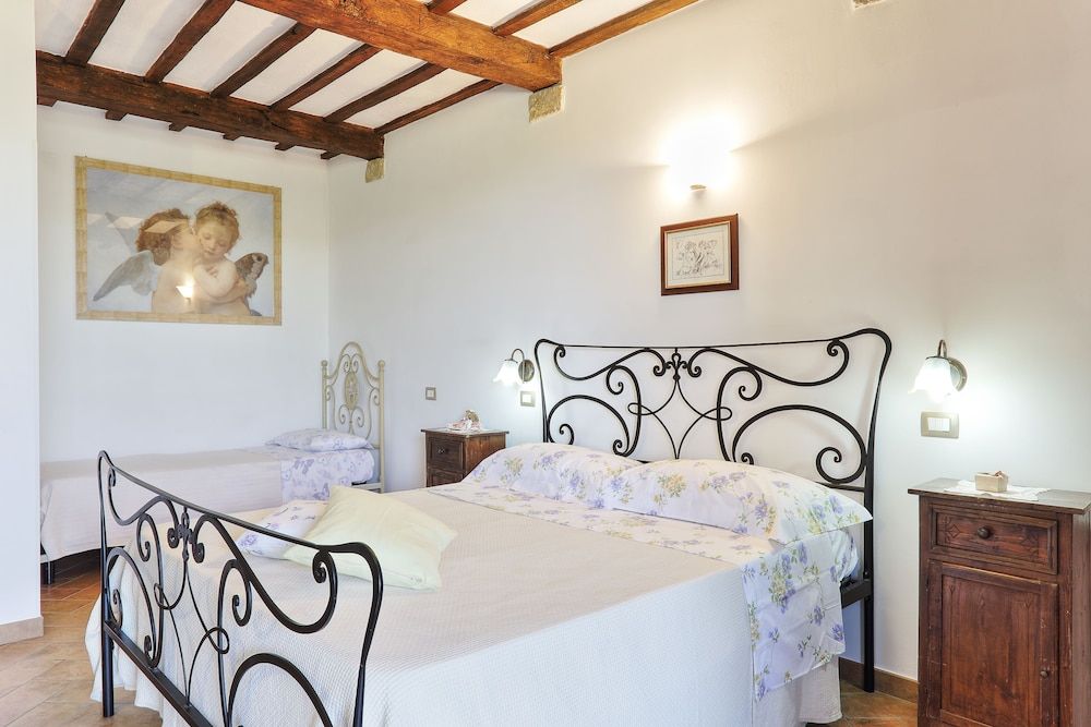 Tenuta Capitolini 2
