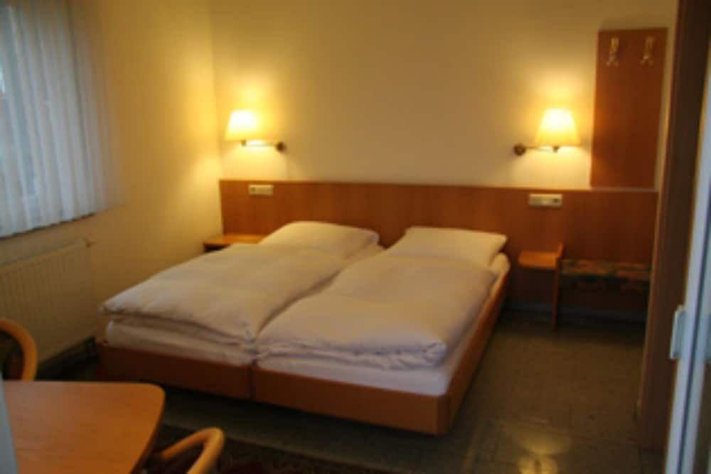 Gasthaus Keglerklause 2 estrellas en Schwieberdingen