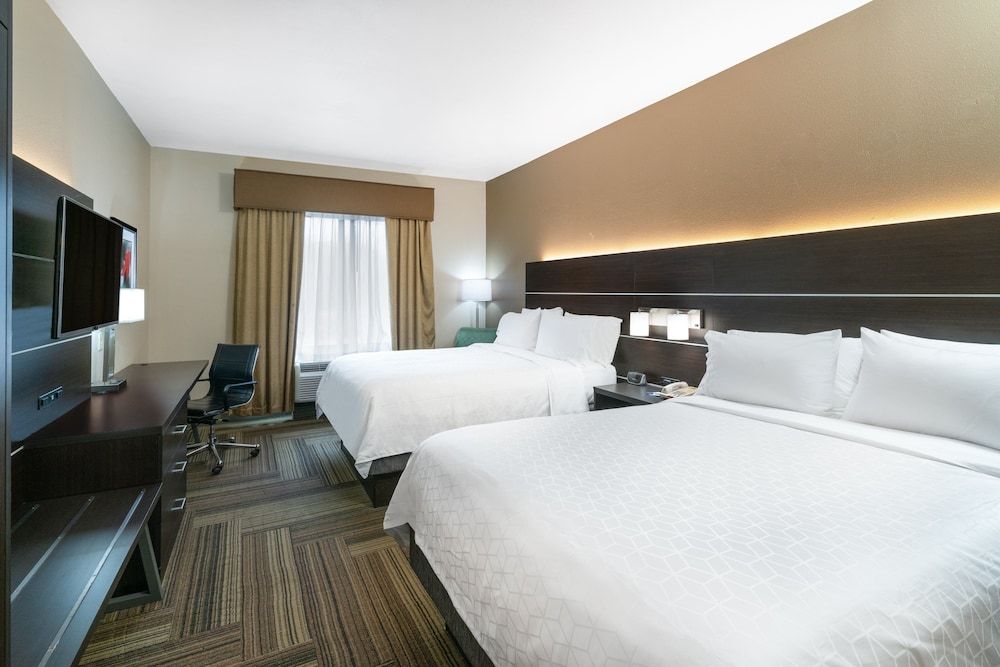 Holiday Inn Express & Suites Ashland by IHG 2