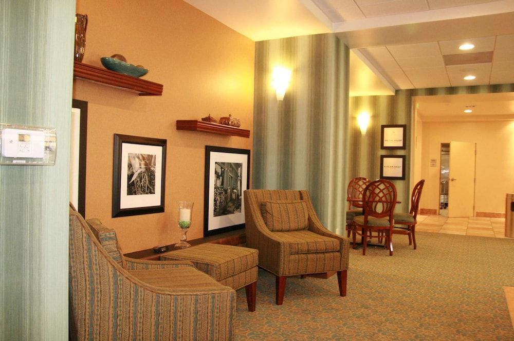 Hampton Inn Brentwood 3