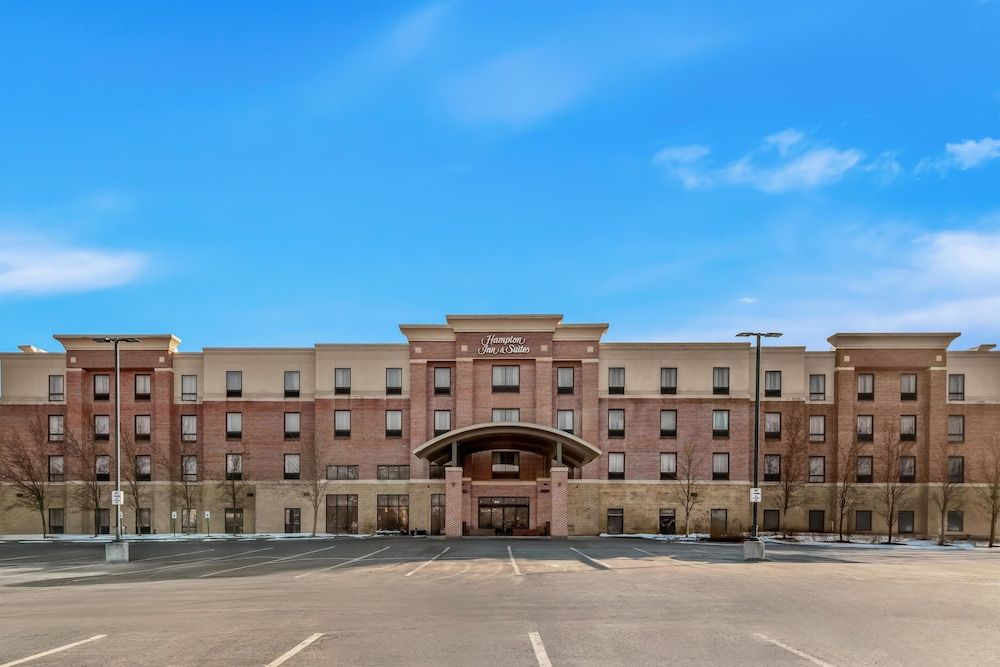 Hampton Inn & Suites Detroit-Canton 3 estrellas en Canton