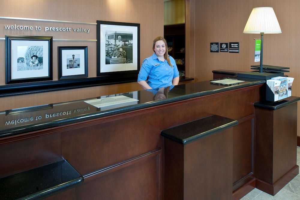 Hampton Inn & Suites Prescott Valley 2