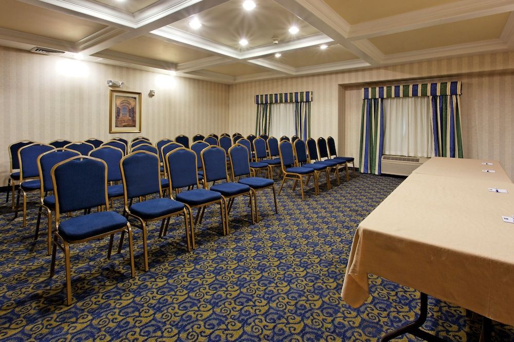 Holiday Inn Express Hotel & Suites San Pablo - Richmond Area by IHG 2