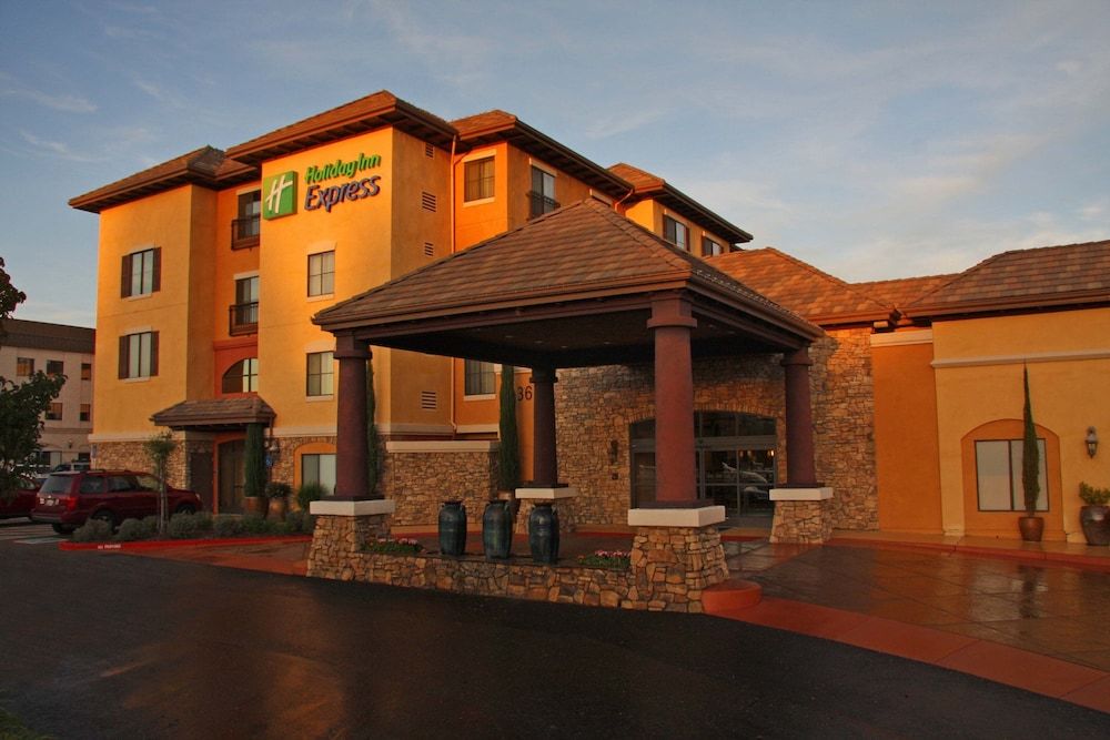 Holiday Inn Express Hotel & Suites El Dorado Hills by IHG 4 estrellas en El Dorado Hills