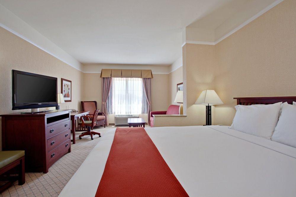 Holiday Inn Express Hotel & Suites San Dimas by IHG 3
