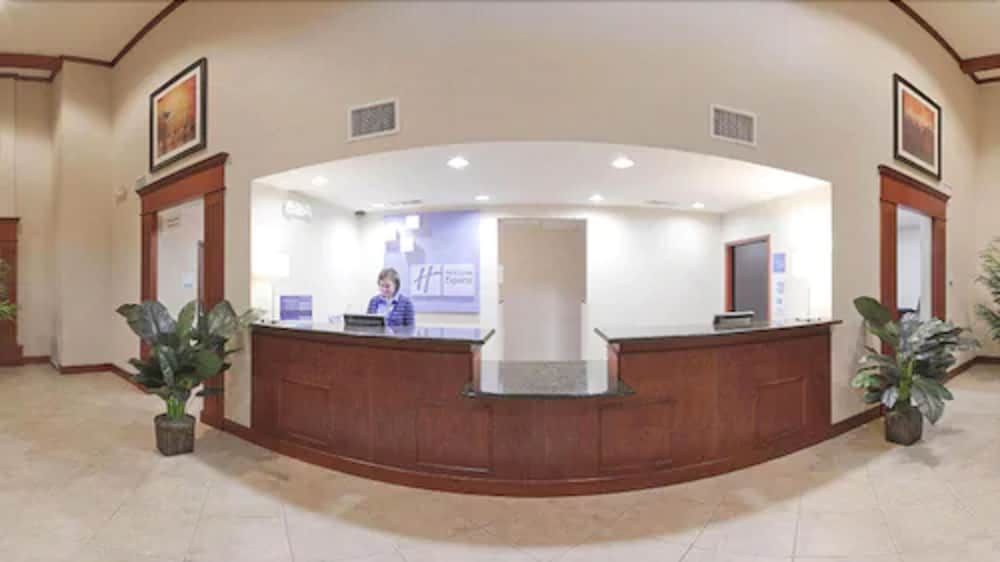Holiday Inn Express Hotel & Suites San Dimas by IHG 2