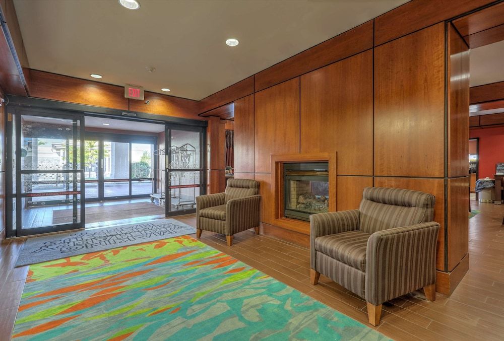 Hampton Inn Batavia 2