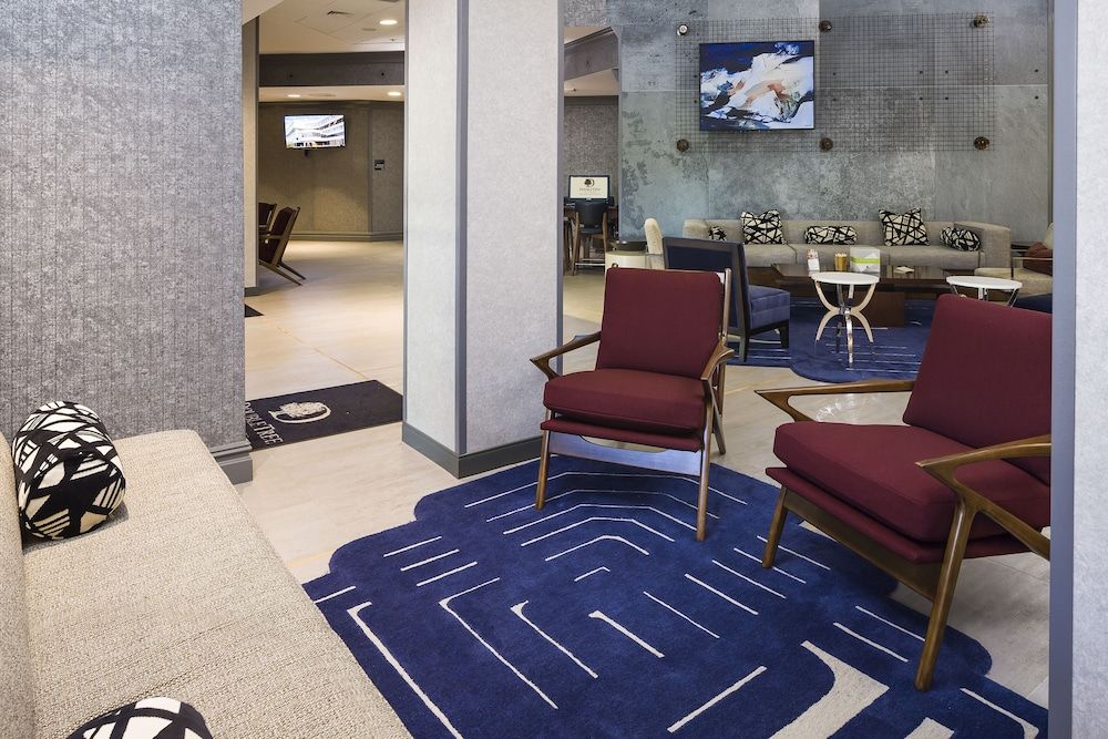 DoubleTree by Hilton Boston - Rockland 3