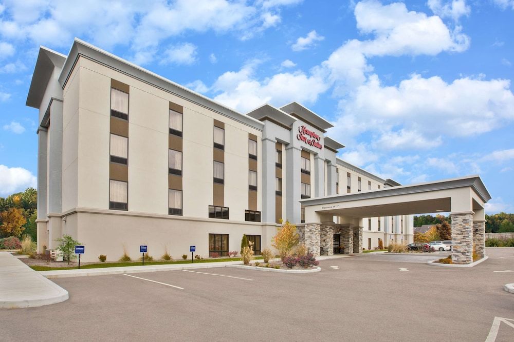 Hampton Inn & Suites Alliance 3 estrellas en Alliance