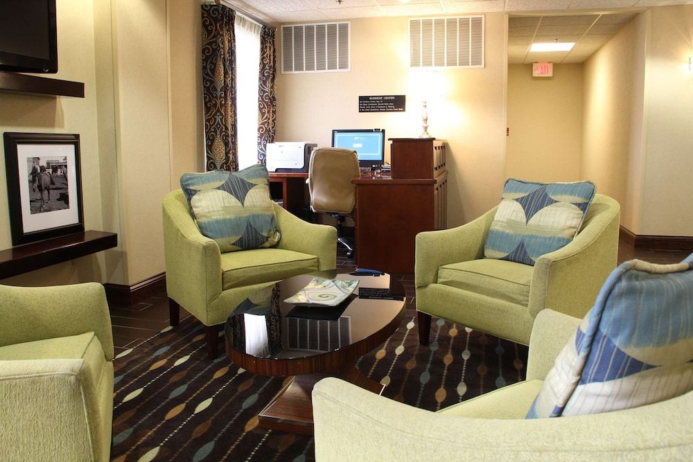 Hampton Inn Danville 3