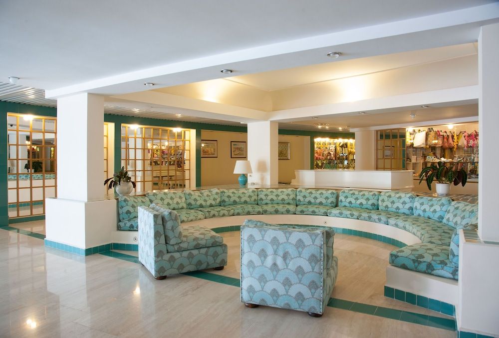 Hotel Torre Oliva 4 estrellas en Policastro Bussentino