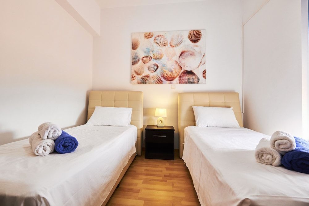 Nerida Beachfront Villas 2
