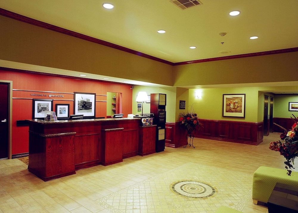 Hampton Inn & Suites Greenville 2
