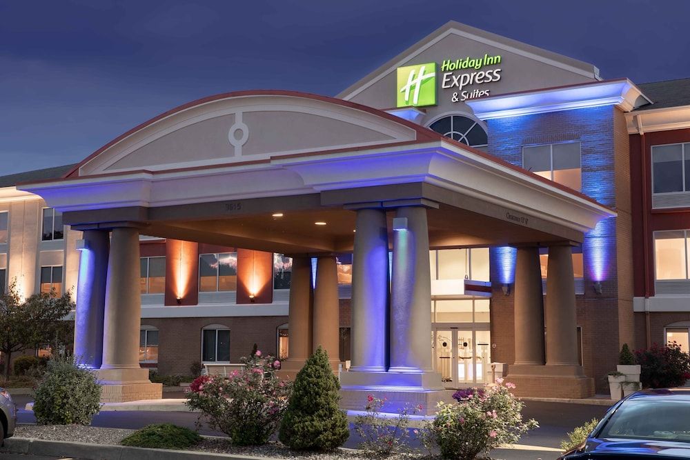 Holiday Inn Express Hotel & Suites Vestal by IHG 3 estrellas en Vestal