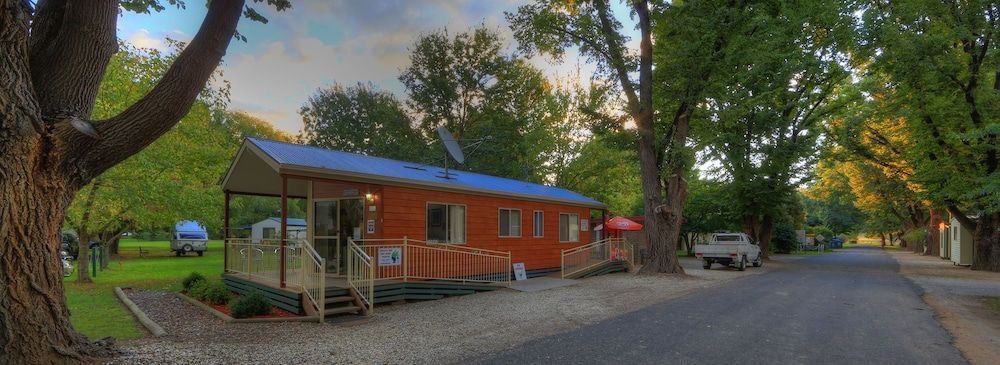 Colac Colac Caravan Park 2