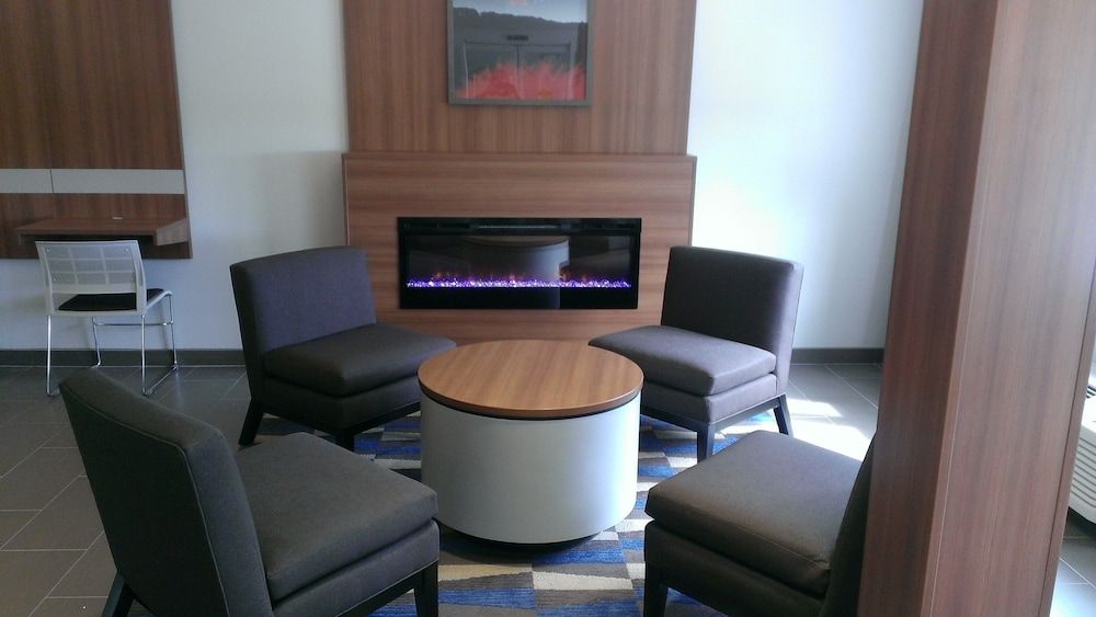 Microtel Inn & Suites By Wyndham Binghamton 3