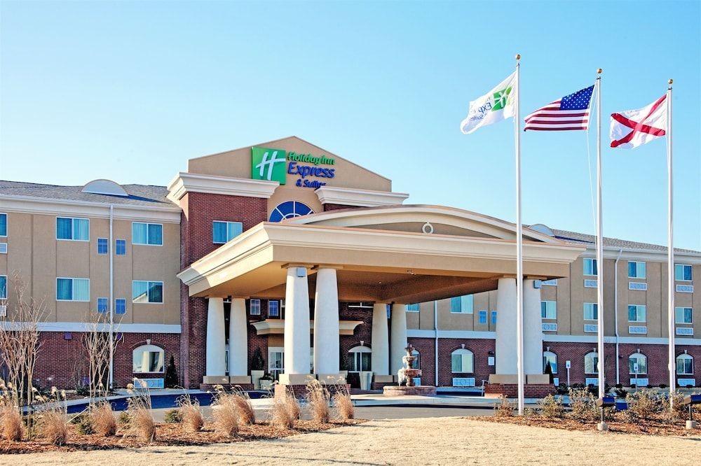 Holiday Inn Express Hotel & Suites FLORENCE NORTHEAST by IHG 2 estrellas en Florence