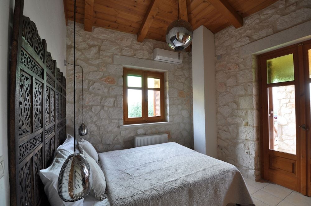 Jootiq Villas 3