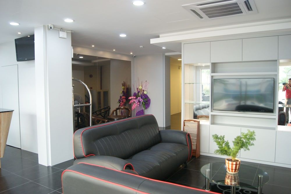 Double Happiness Hotel 2